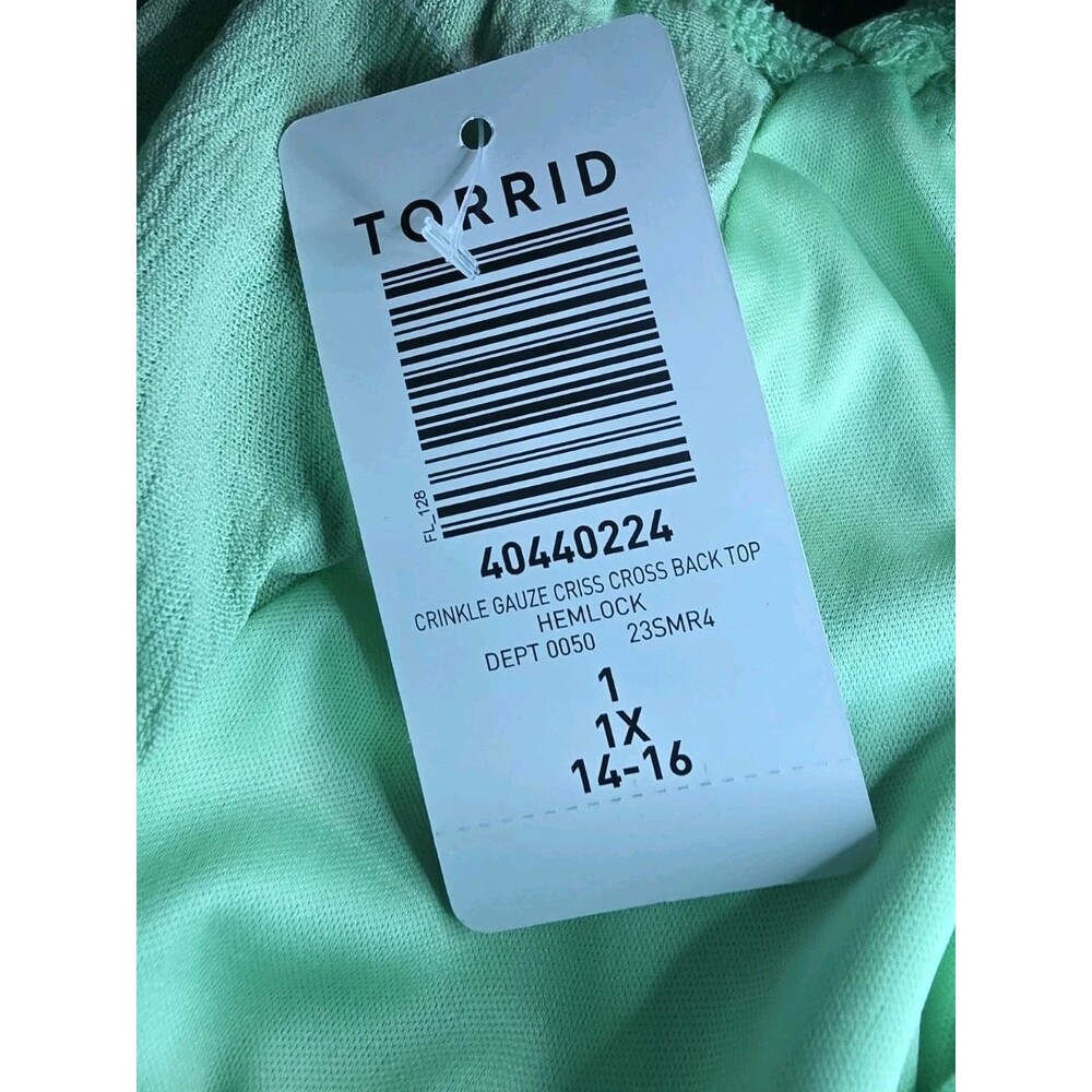 Torrid Crinkle Gauze Criss Cross Back Top Hemlock size 1X/ 14-16 - Picture 8 of 9